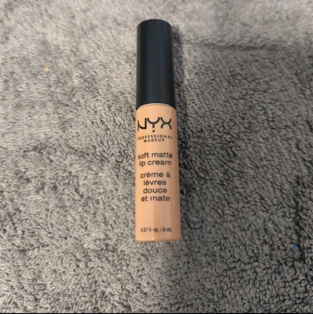 NYX Soft Matte Lip Cream Lipstick - Athens